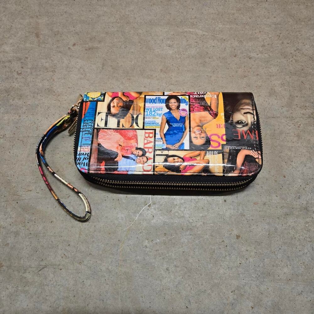 Vtg Y2k MICHELLE OBAMA Photo Collage All Over Print Multipocket Vinyl Wallet NWT
